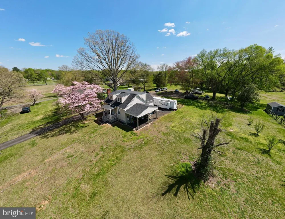 181 SANFORD DRIVE Fredericksburg, VA 22406