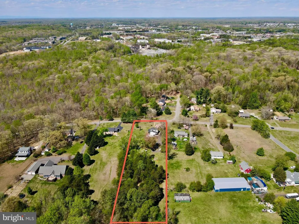 181 SANFORD DRIVE Fredericksburg, VA 22406