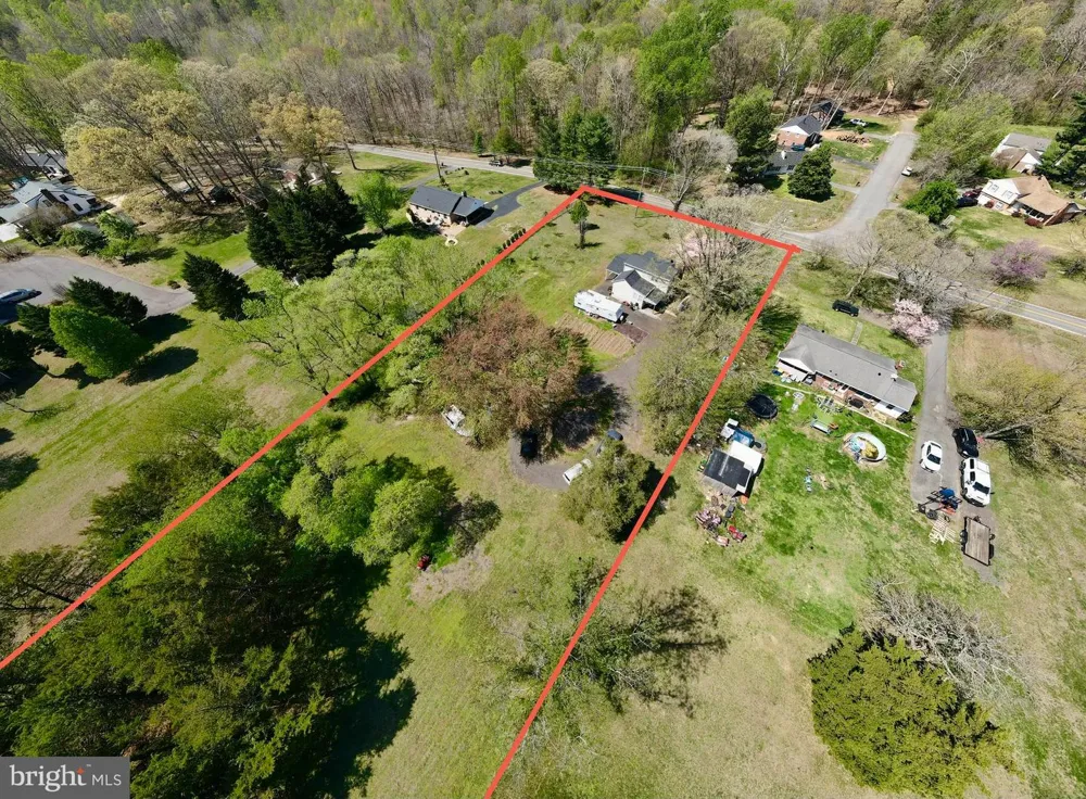 181 SANFORD DRIVE Fredericksburg, VA 22406