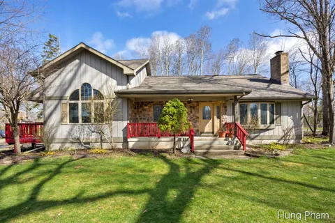 7724 W Lake Drive