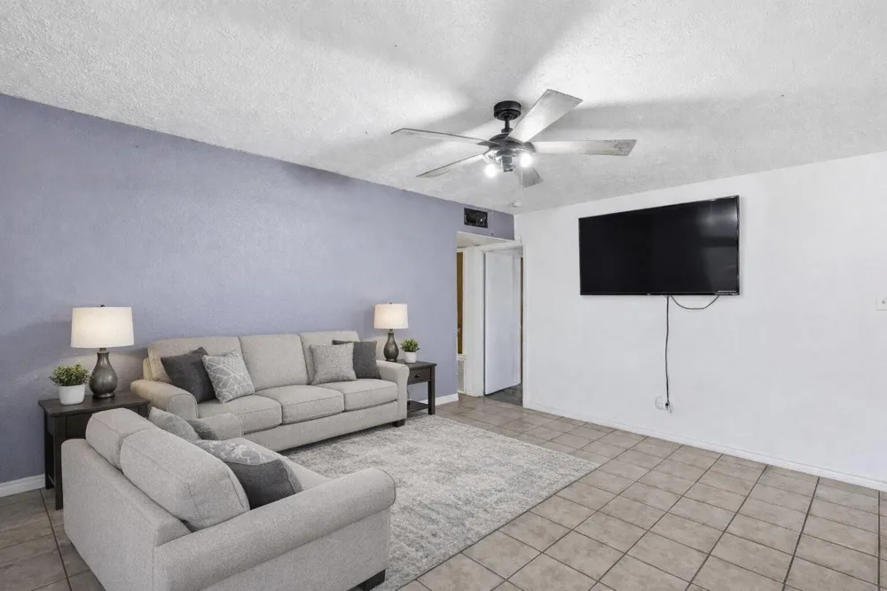 2802 Comanche Street Beeville, TX 78102