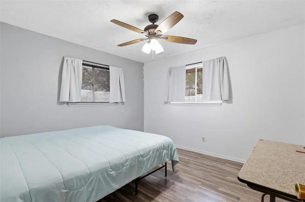 2802 Comanche Street Beeville, TX 78102
