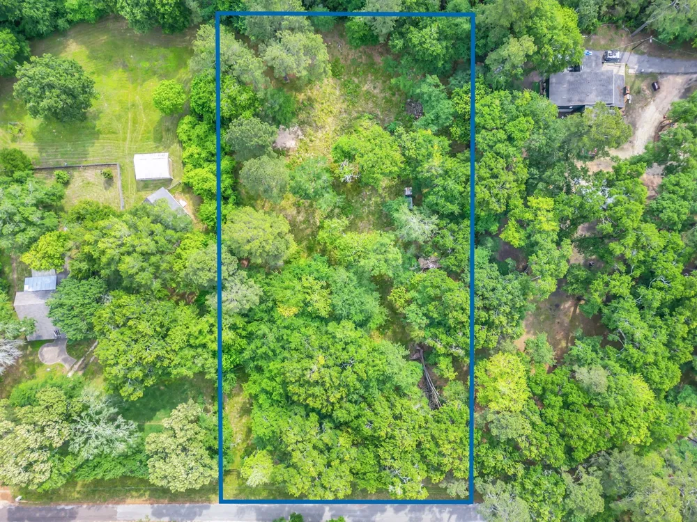 24466 Pine Creek Road Hockley, TX 77447