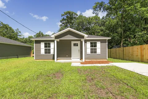 8093 THIRD STREET