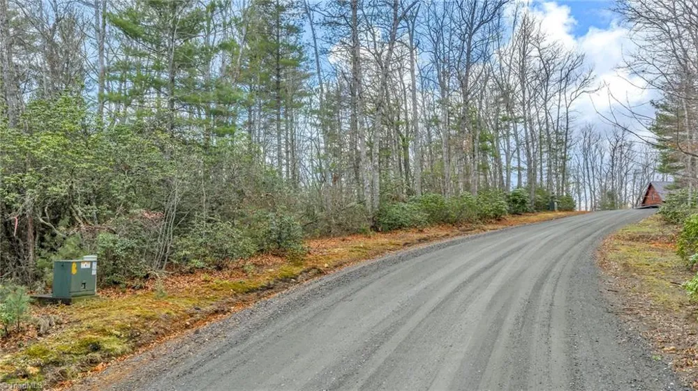75 Trailwood Drive West Jefferson, NC 28694