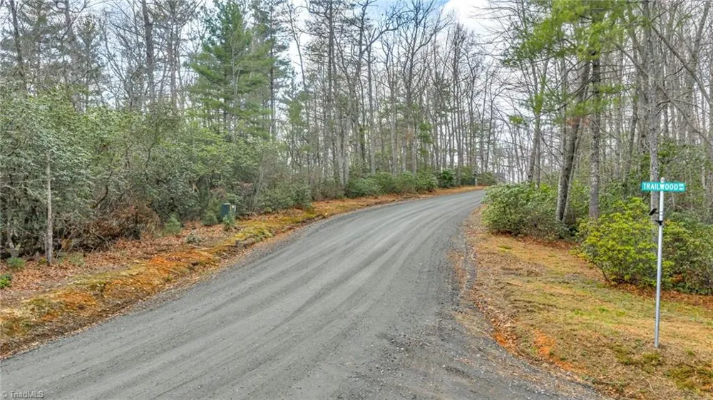 75 Trailwood Drive West Jefferson, NC 28694