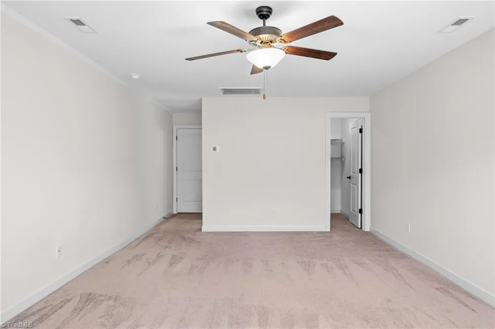 6235 Kershaw Meadows Road Pfafftown, NC 27040