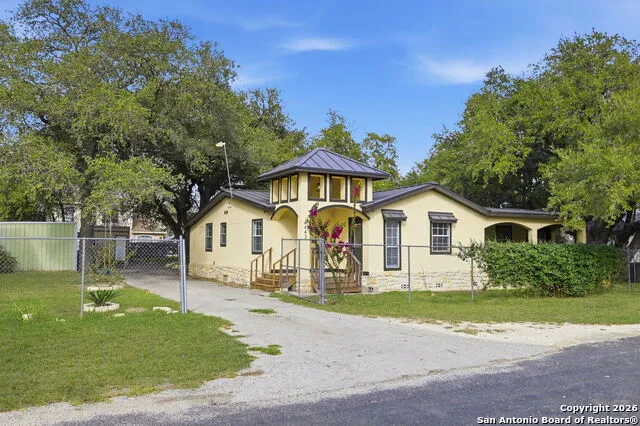 4443 Palace Von Ormy, TX 78073