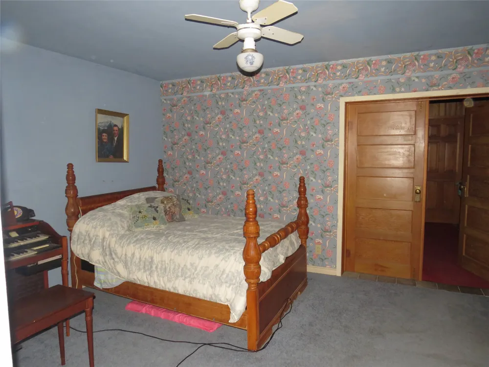 110 W Lakecrest Drive Bluffton, TX 78607