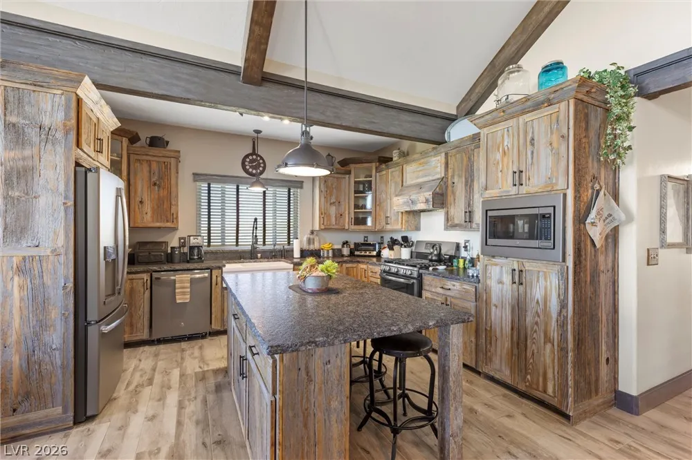 150 Wind Drift Place Cold Creek, NV 89124