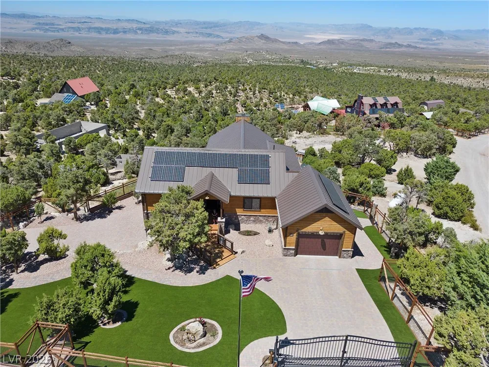 150 Wind Drift Place Cold Creek, NV 89124