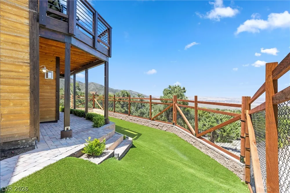 150 Wind Drift Place Cold Creek, NV 89124