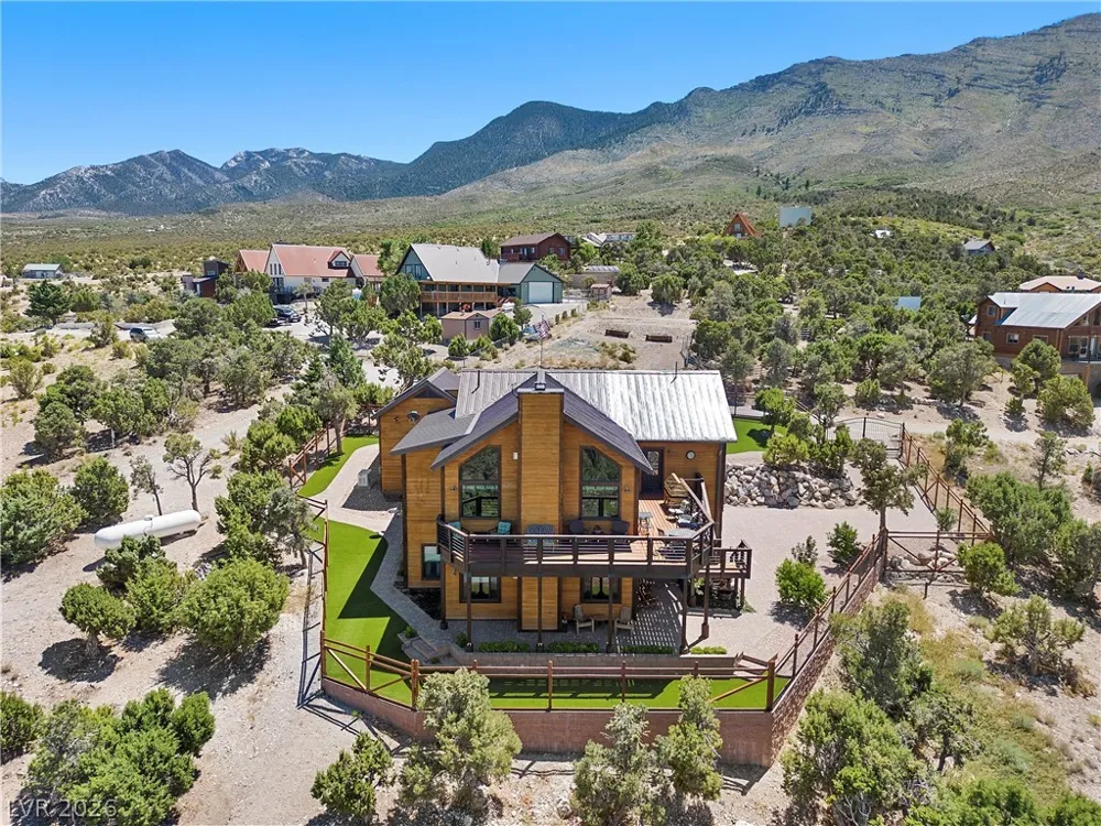 150 Wind Drift Place Cold Creek, NV 89124