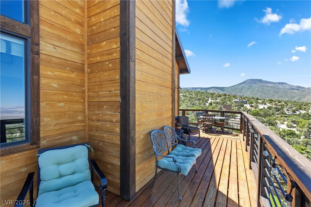 150 Wind Drift Place Cold Creek, NV 89124