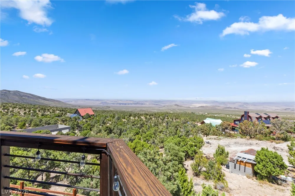 150 Wind Drift Place Cold Creek, NV 89124