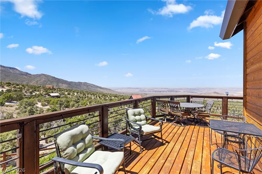 150 Wind Drift Place Cold Creek, NV 89124