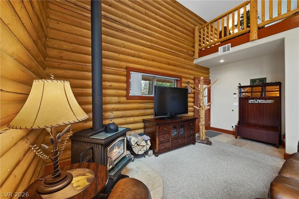 401 Alpine Way Mount Charleston, NV 89124