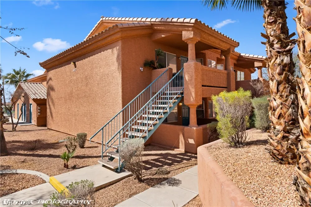 957 Mesquite Springs Drive #102 Mesquite, NV 89027