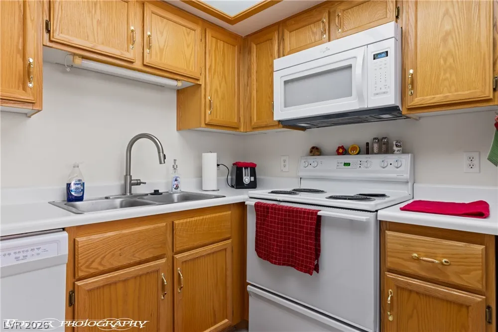 957 Mesquite Springs Drive #102 Mesquite, NV 89027