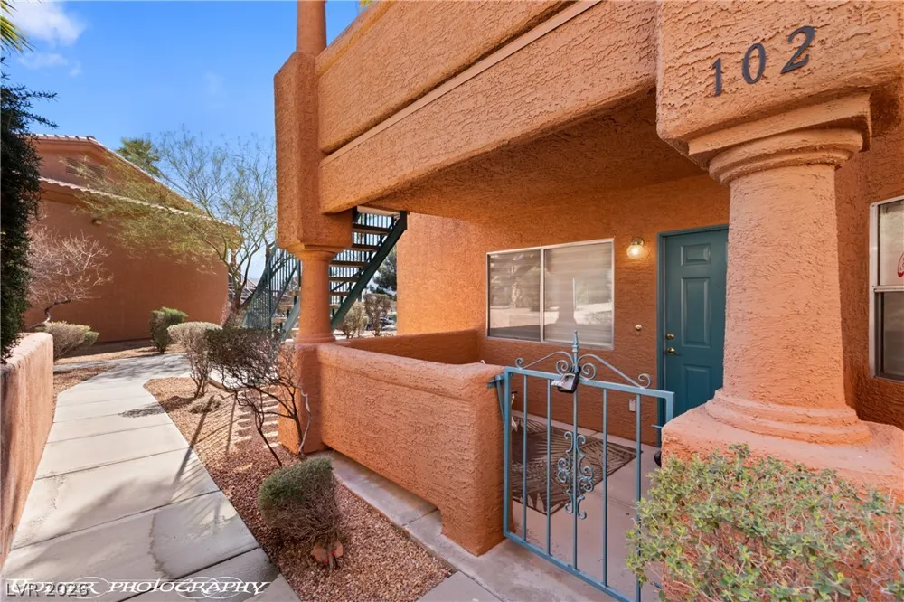 957 Mesquite Springs Drive #102 Mesquite, NV 89027