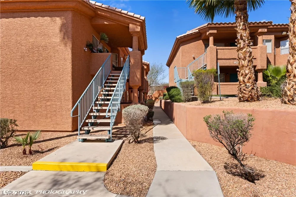 957 Mesquite Springs Drive #102 Mesquite, NV 89027