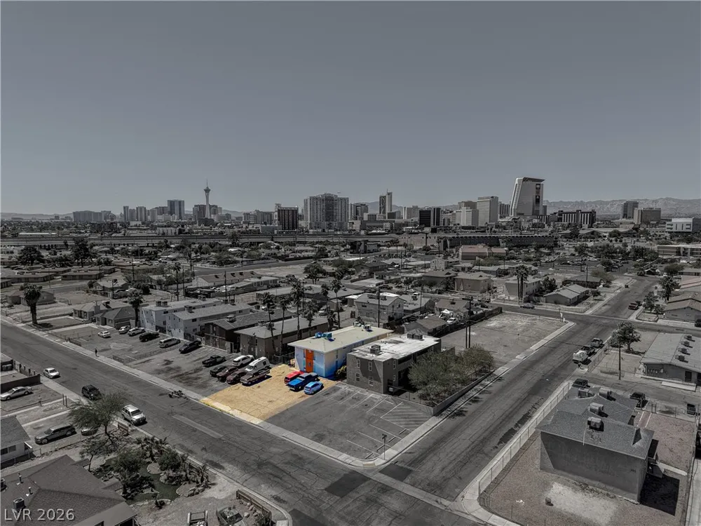 637 11th Street Las Vegas, NV 89101
