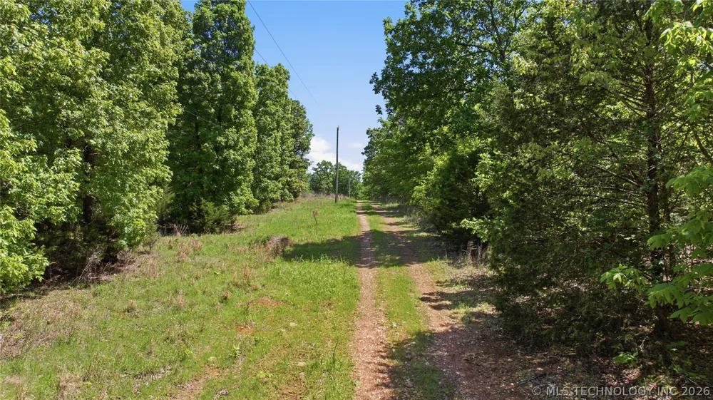 9420 W 809 ROAD Fort Gibson, OK 74434