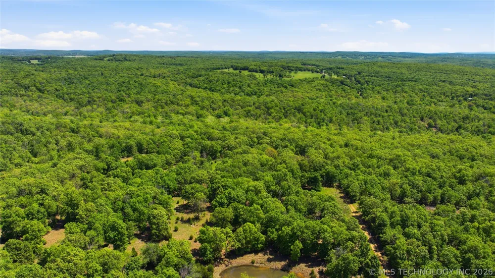 9420 W 809 ROAD Fort Gibson, OK 74434
