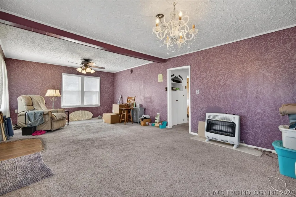 906 E 9th Street Pawhuska, OK 74056