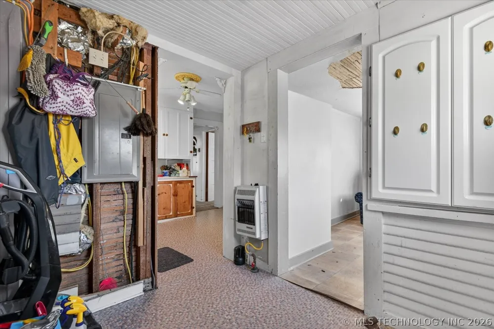 906 E 9th Street Pawhuska, OK 74056
