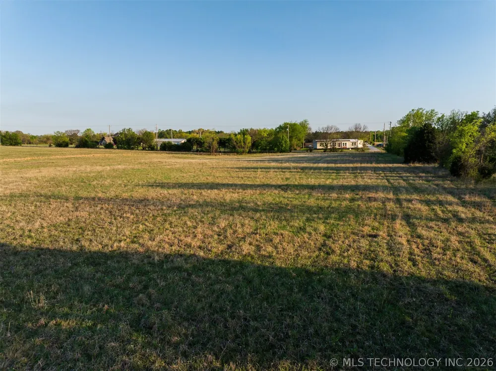 6 Memorial Drive Owasso, OK 74055