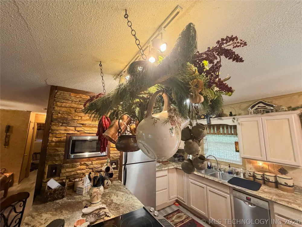 445490 Indian Road Gore, OK 74435