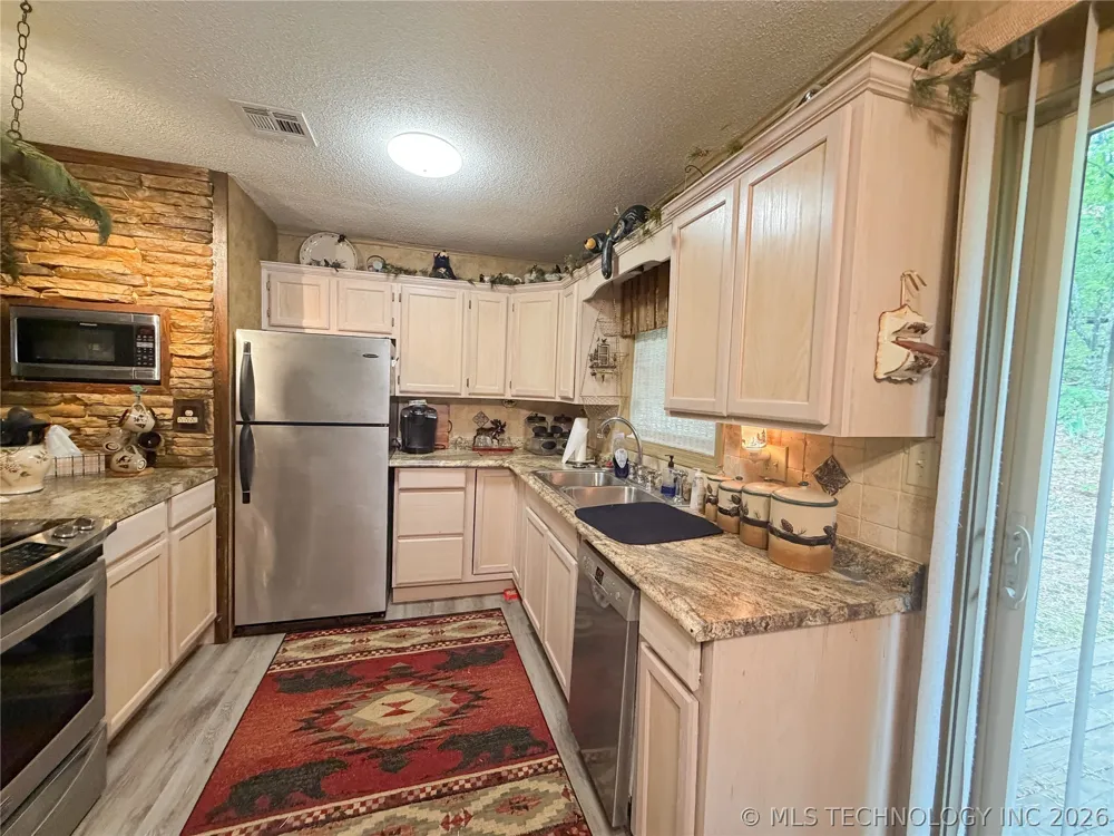 445490 Indian Road Gore, OK 74435