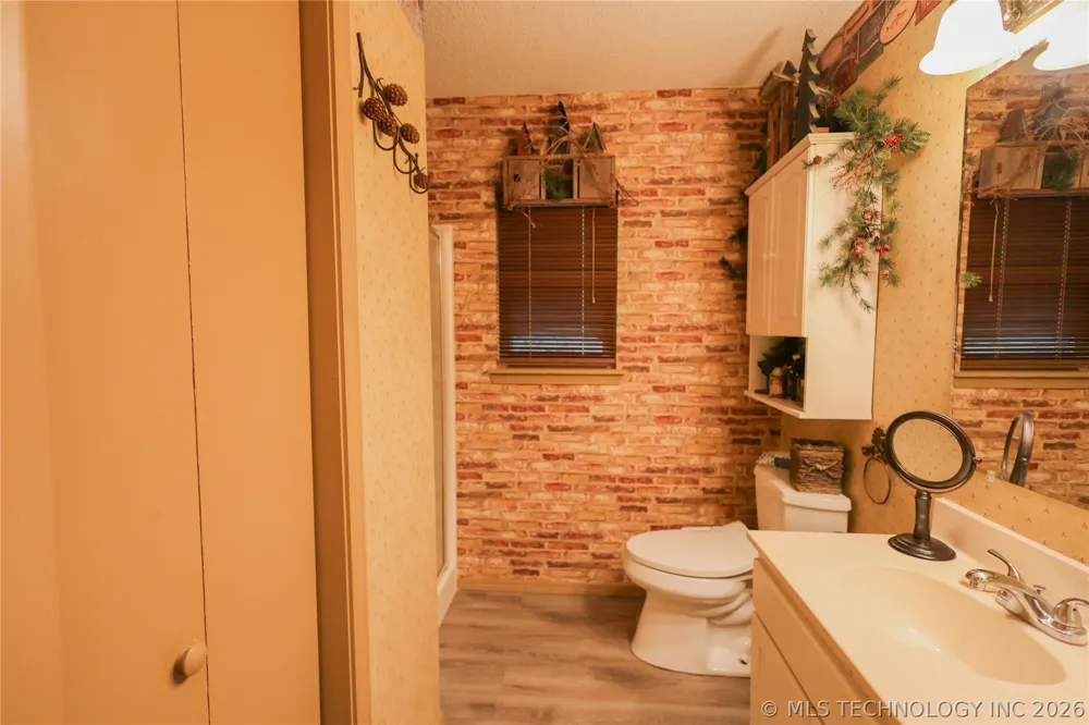 445490 Indian Road Gore, OK 74435
