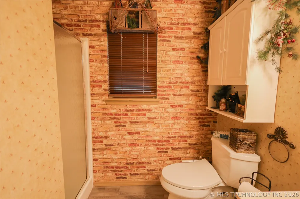 445490 Indian Road Gore, OK 74435