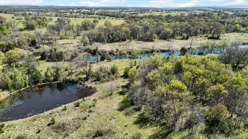 E County Road 1220 Keota, OK 74941