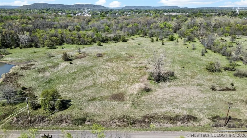 E County Road 1220 Keota, OK 74941
