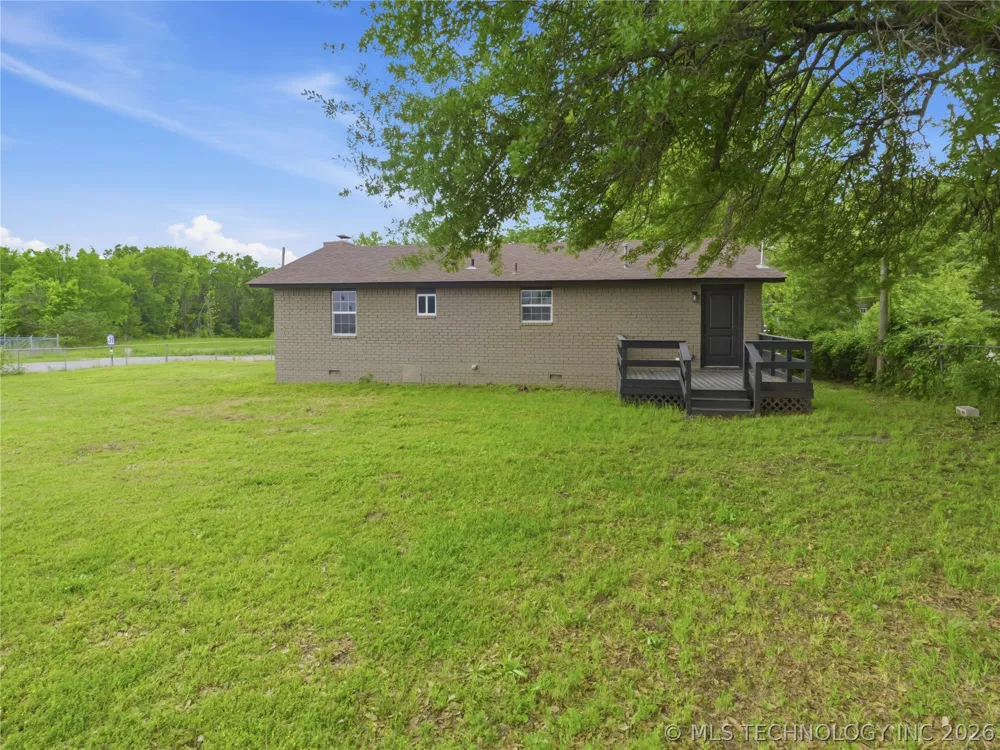 271 E 2nd Atoka, OK 74525