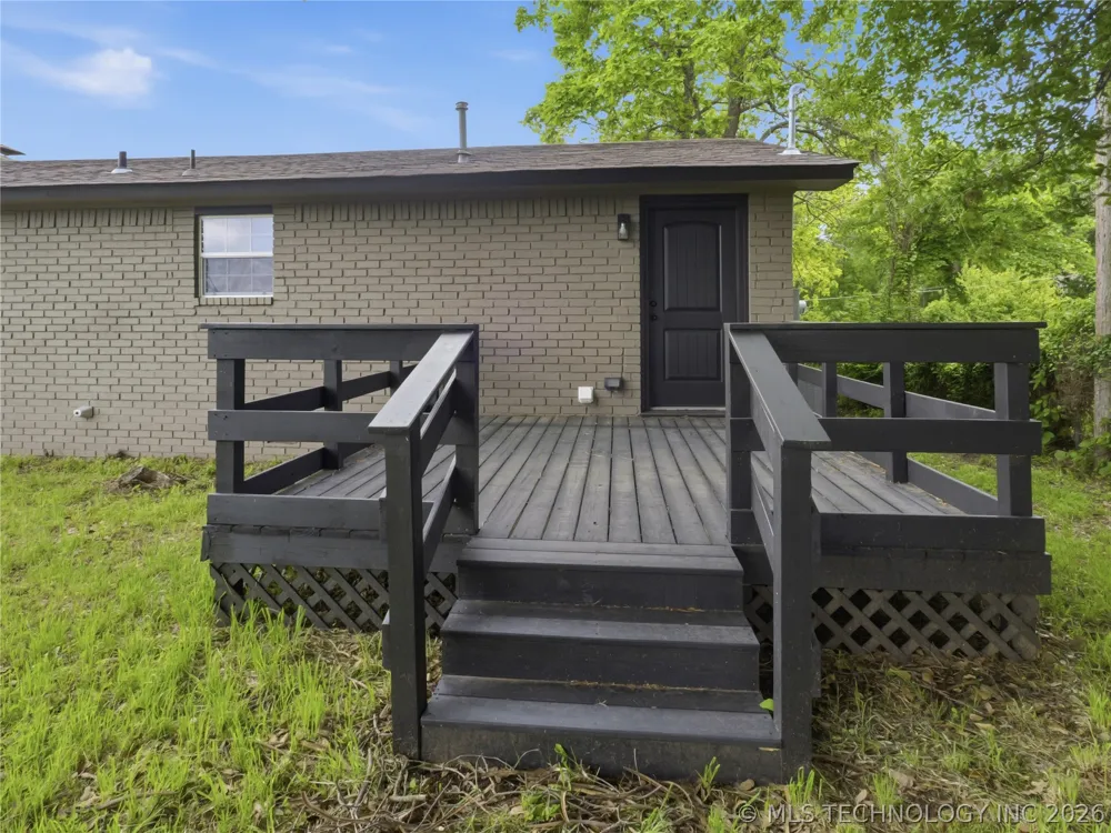 271 E 2nd Atoka, OK 74525