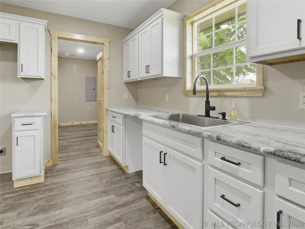 271 E 2nd Atoka, OK 74525