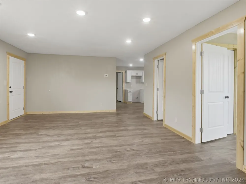 271 E 2nd Atoka, OK 74525