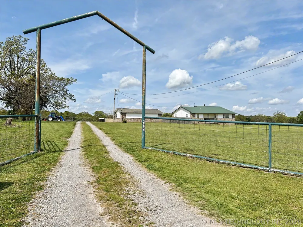 21127 S 590 ROAD Welling, OK 74471