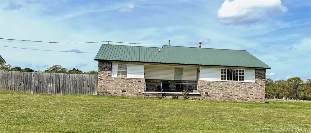 21127 S 590 ROAD Welling, OK 74471