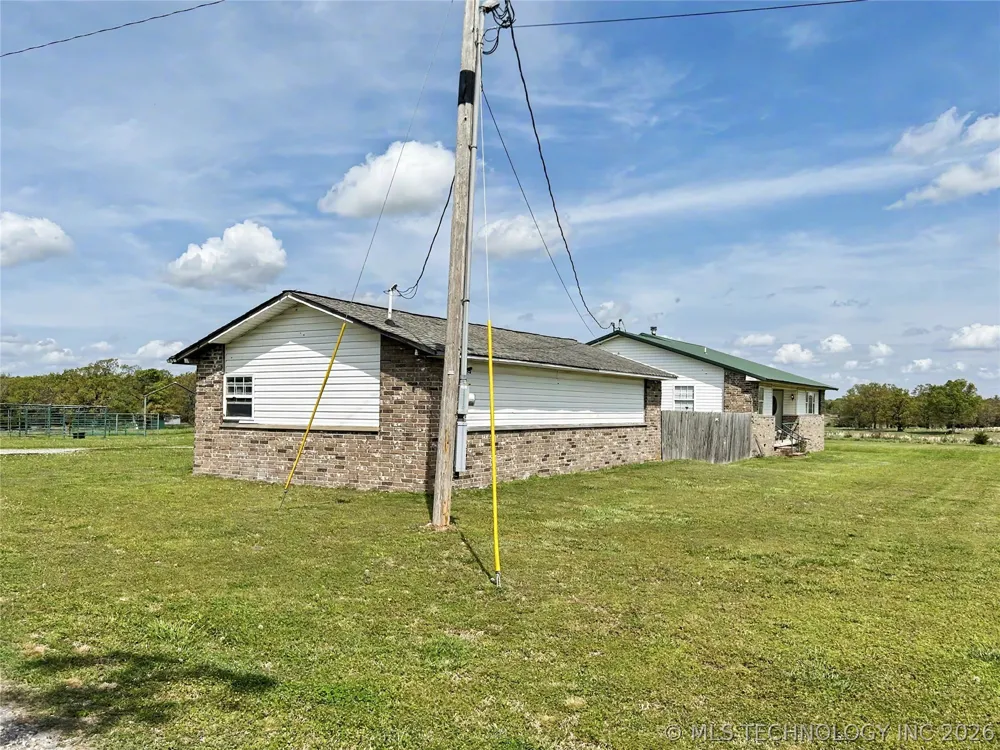 21127 S 590 ROAD Welling, OK 74471