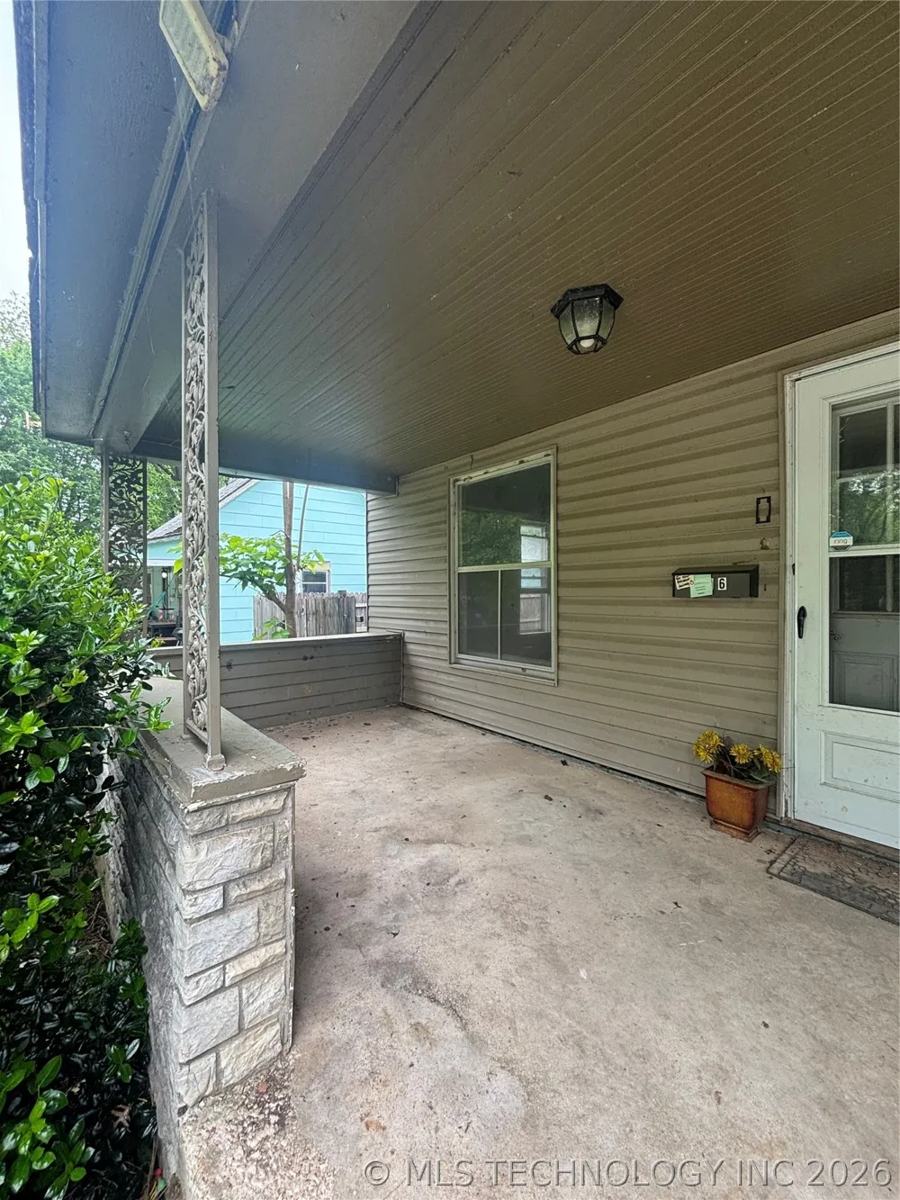 206 Vine Avenue Cleveland, OK 74020