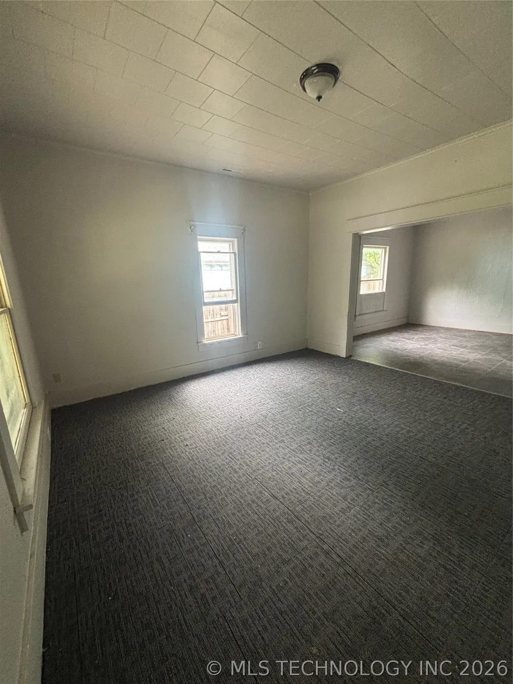 206 Vine Avenue Cleveland, OK 74020