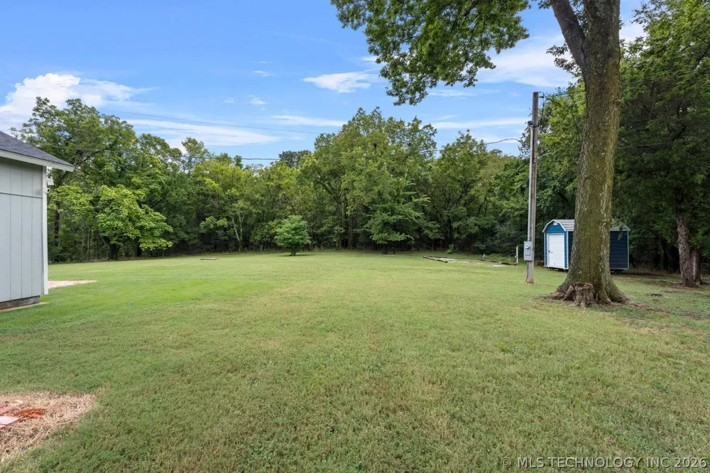450521 Lake Shore Drive Afton, OK 74331