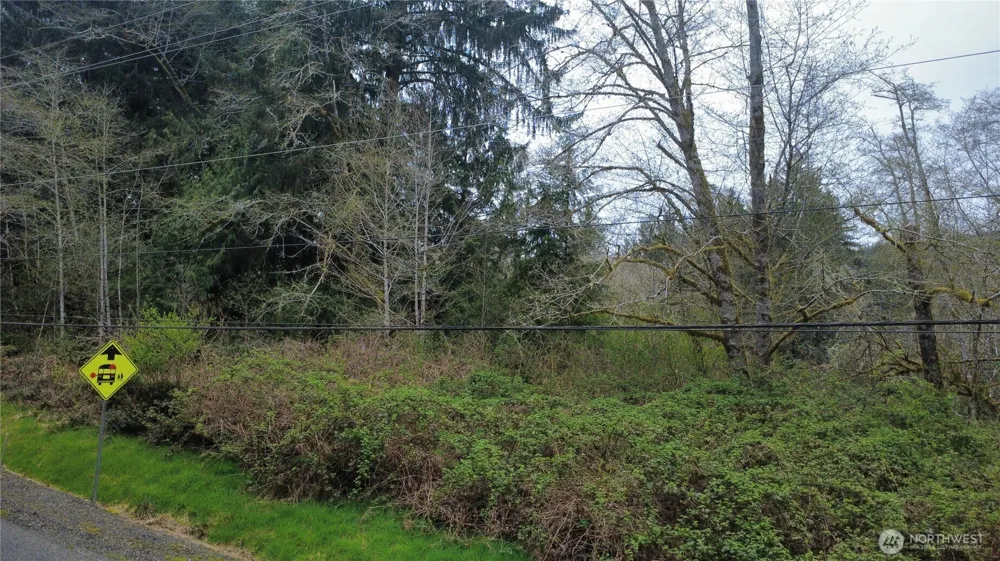 2059 E Hoquiam Road Hoquiam, WA 98550