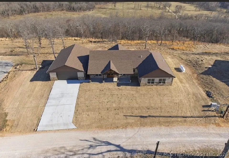 34830 S Falcon Crest Lane Cookson, OK 74427