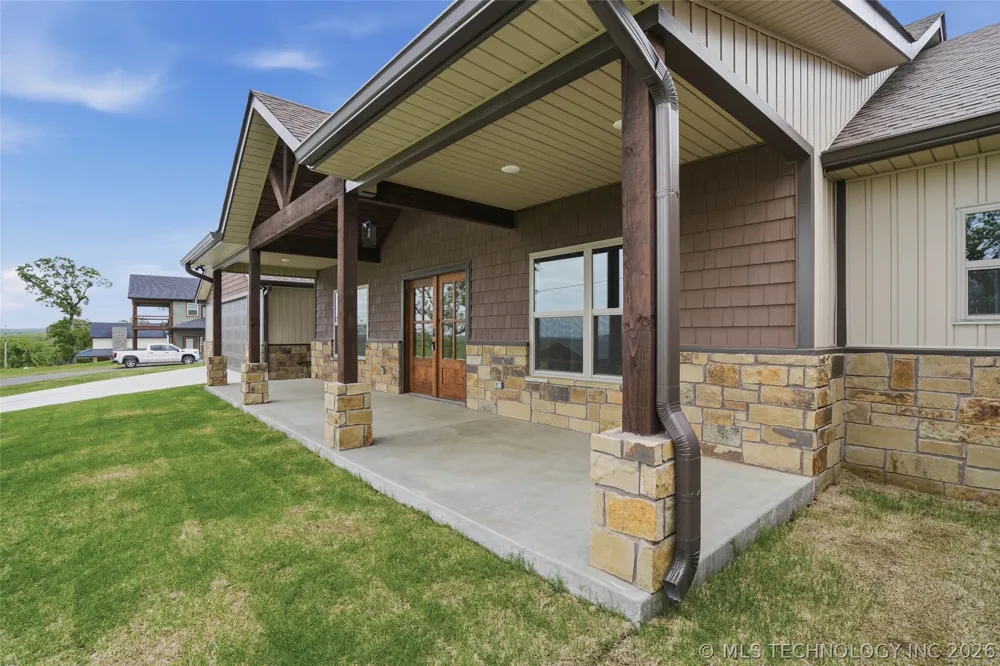 34830 S Falcon Crest Lane Cookson, OK 74427